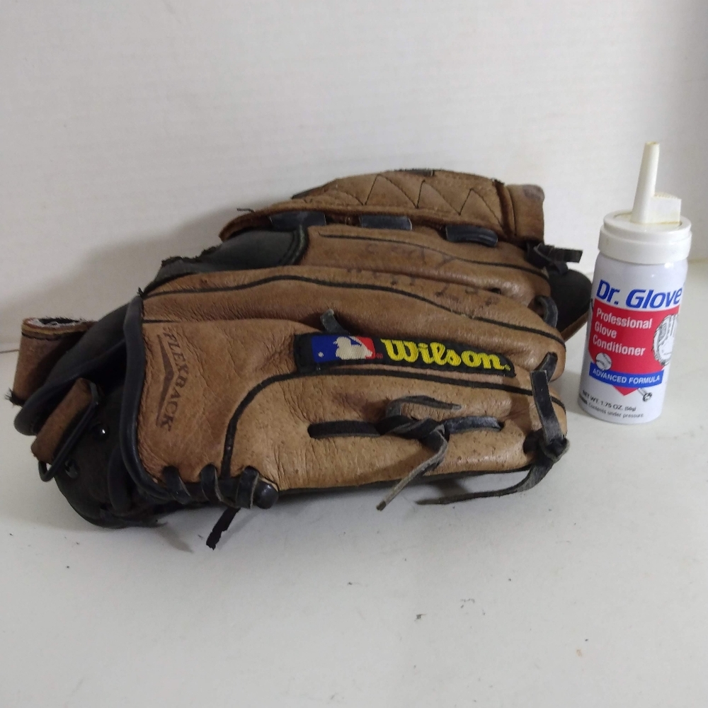 Wilson Leather Baseball Glove & Dr Glove Conditioner